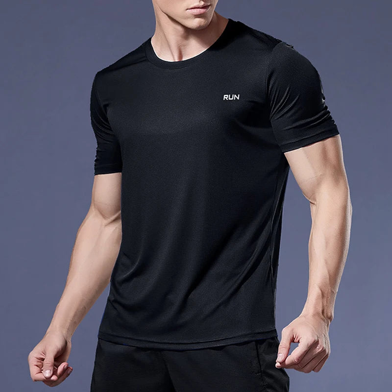 Été hommes séchage rapide course musculation chemises Sport gymnase t-shirt hommes à manches courtes Fitness hauts surdimensionné t-Shirt Jersey